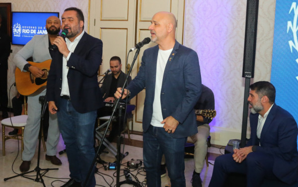 Macaque in the trees