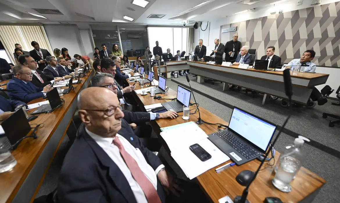 PEC da Seguran&ccedil;a avan&ccedil;a no Senado e pode acelerar combate ao crime