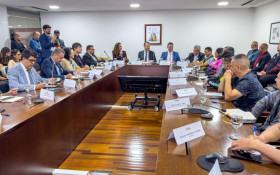 Minist&eacute;rio far&aacute; parte de grupo que discutir&aacute; direitos de entregadores por aplicativo