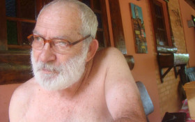 Campanha busca recursos para trazer professor de Campinas ao Brasil ap&oacute;s AVCs no M&eacute;xico