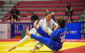 Time S&atilde;o Paulo Paral&iacute;mpico brilha em torneios de jud&ocirc;