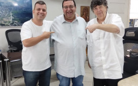 Neto ir&aacute; acompanhar apura&ccedil;&atilde;o de votos no Comercial