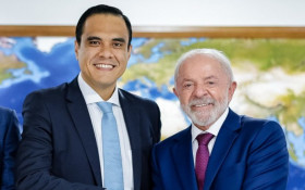 Gustavo Feliciano assume Minist&eacute;rio do Turismo