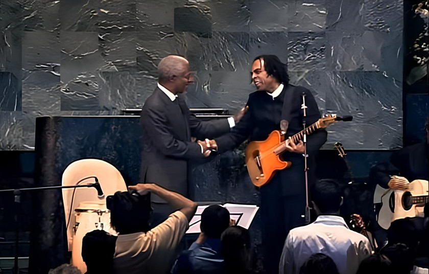 Macaque in the trees