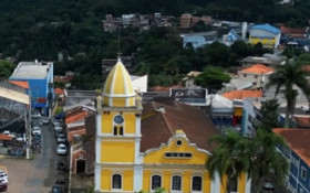 Prefeitura de Itapecerica da Serra sanciona aumento de 70% a secret&aacute;rios