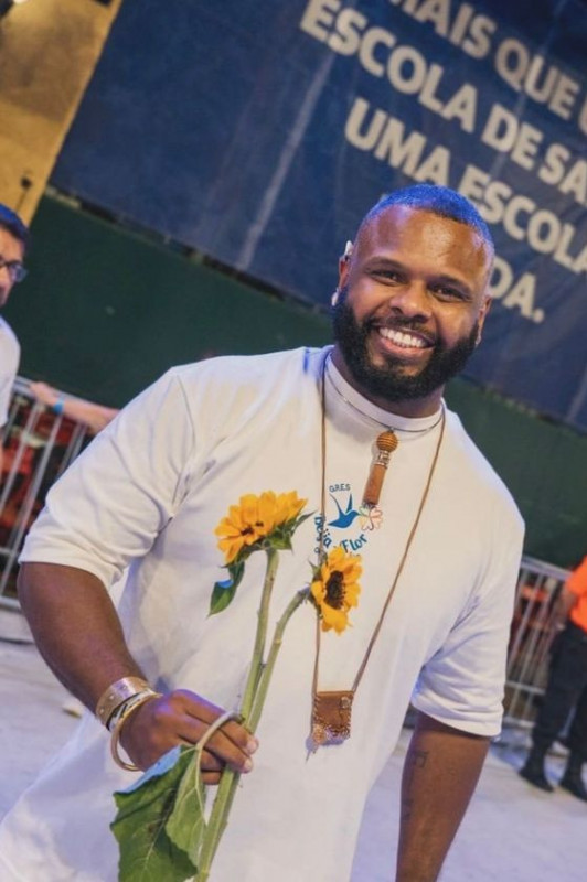 Macaque in the trees