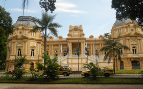 Coluna Magnavita | A pol&iacute;tica do Rio n&atilde;o &eacute; para amadores, ainda mais o xadrez da sucess&atilde;o