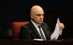 Moraes determina que PMDF entregue relat&oacute;rio sobre rotina de Bolsonaro