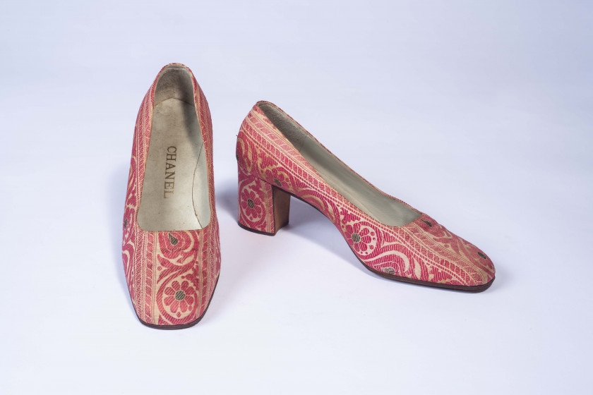 Macaque in the trees