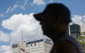 CORREIO POL&Iacute;TICO | Dona Corrup&ccedil;&atilde;o convida para o debate pol&iacute;tico no DF