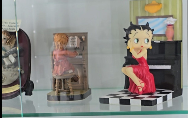 Macaque in the trees