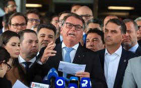 Desorganiza&ccedil;&atilde;o da direita pode prejudic&aacute;-la, apontam especialistas