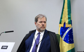 Toffoli barra extradi&ccedil;&atilde;o de iraniana por risco da guerra &agrave; filha brasileira