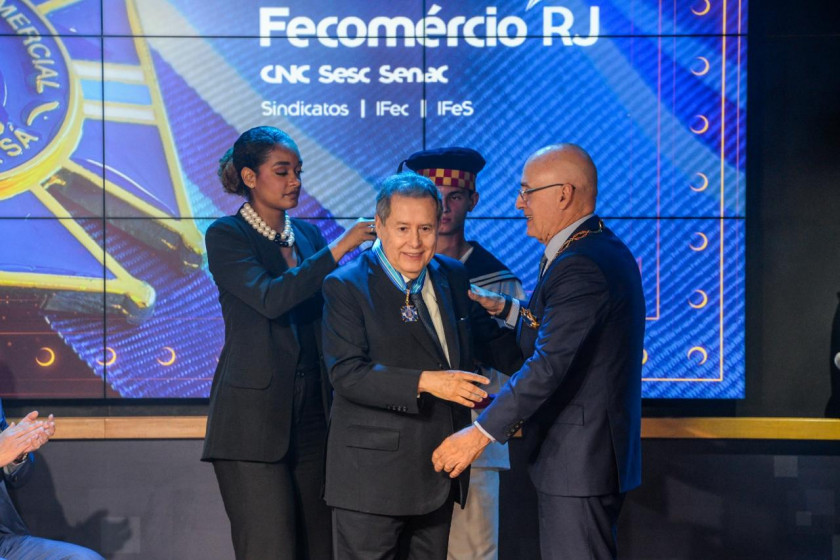 Macaque in the trees