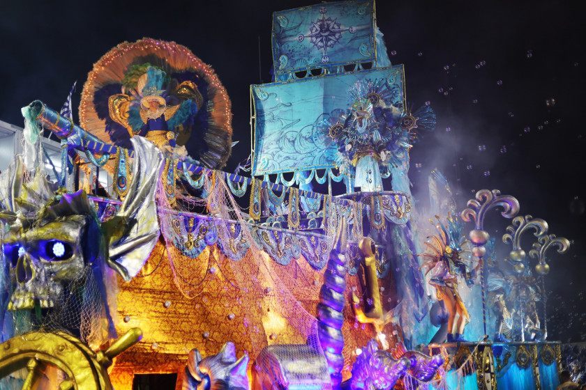 Macaque in the trees