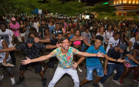 Charme vai a Paris levar seu 'charme'