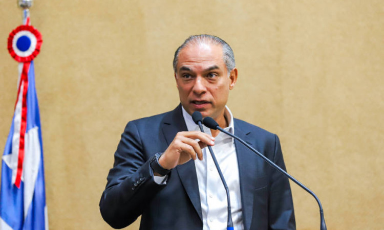 Pir&acirc;mide e consignados fantasmas