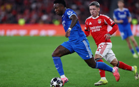 Uefa suspende preventivamente Prestianni contra o Real Madrid