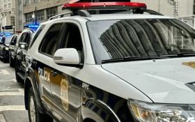 Persegui&ccedil;&atilde;o leva PM a cemit&eacute;rio clandestino em Embu das Artes