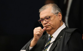 STF adia julgamento sobre penduricalhos para 25 de mar&ccedil;o