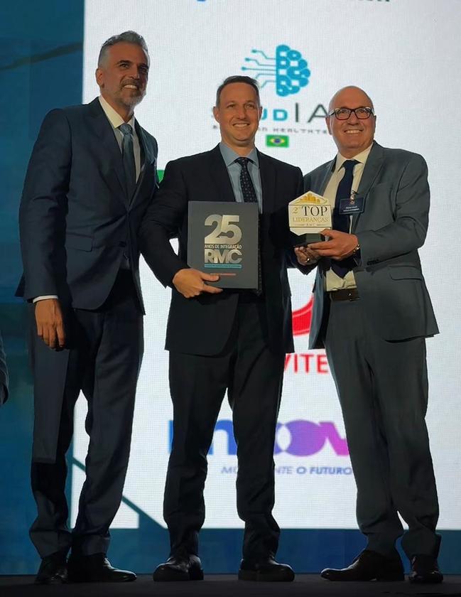 Macaque in the trees