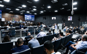 Vereadores podem aprovar quatro novas leis municipais na sess&atilde;o desta quarta-feira