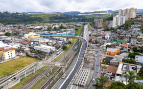Obras de viaduto afetam Corredor Oeste em Itapevi