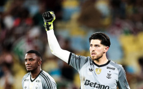 Goleiros s&atilde;o foco da diretoria do Flamengo