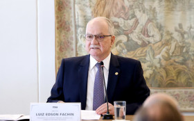 CORREIO BASTIDORES | Fachin e Dino demonstram insatisfa&ccedil;&atilde;o com colegas