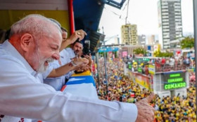 CORREIO BASTIDORES | Preocupado, governo bota o bloco de bondades na rua