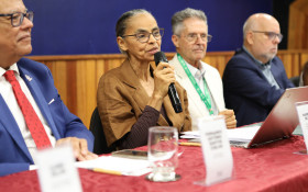 Marina Silva destaca agricultura org&acirc;nica como caminho para clima, sa&uacute;de e acesso alimentar