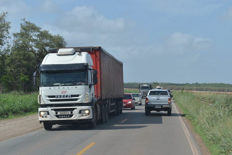 Caminhoneiros aderem movimento da 'MP do Frete'