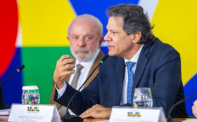 CORREIO BASTIDORES | Entidade de petr&oacute;leo critica imposto de exporta&ccedil;&atilde;o