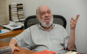 Paulo C&eacute;sar Pinheiro: 'N&atilde;o vivi tudo o que escrevo, mas observo'