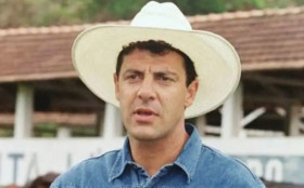 Morre Gerson Brenner aos 66 anos; Danielle Winits relembra parceria em novela