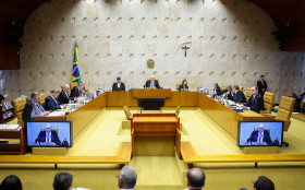 STF autoriza penduricalhos e fixa limite de 35% acima do teto
