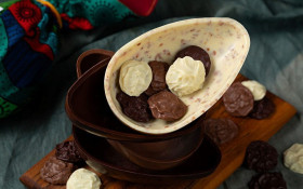 P&aacute;scoa em vers&atilde;o criativa