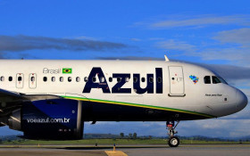 Azul bate recorde com receita de R$ 5 bi e reduz d&iacute;vida no trimestre