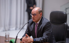 Coluna Magnavita | 'A popula&ccedil;&atilde;o pode ter certeza de que o Estado tem um governador'