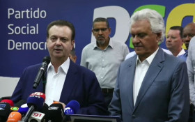 CORREIO POL&Iacute;TICO | Caiado vai jogar no campo de Fl&aacute;vio Bolsonaro