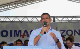 Presidente da Alerj pede para assumir governo do Rio