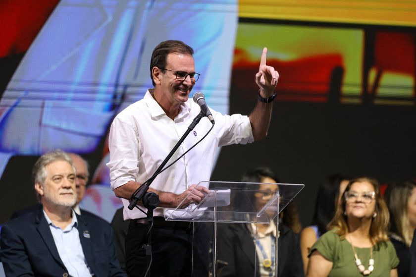 Coluna Magnavita | Vetor Arrow: Paes marca 26,5% na disputa pelo Guanabara