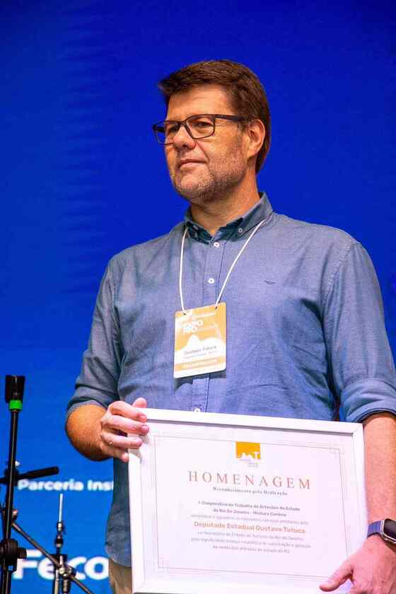 Macaque in the trees