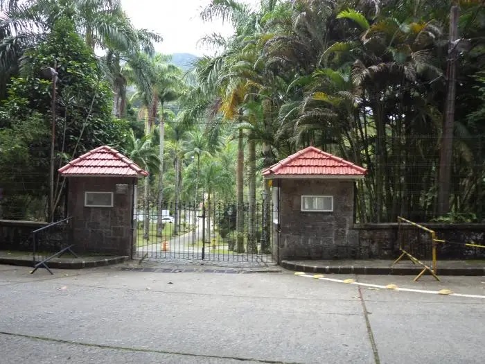 Coluna Magnavita | Lutar para manter a G&aacute;vea Pequena