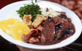 NOT&Iacute;CIAS DA COZINHA: Feijoada do Zeca