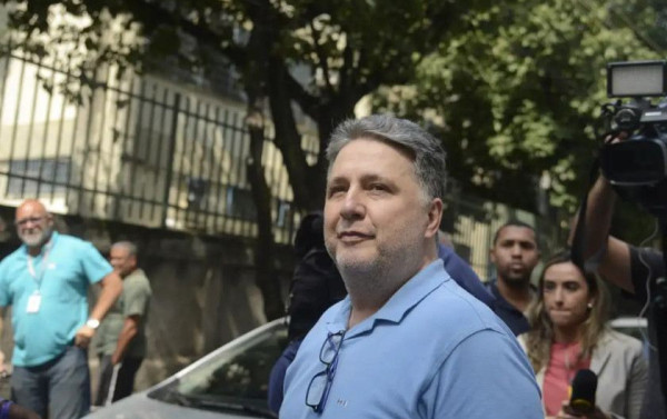 Justi&ccedil;a determina suspens&atilde;o de direitos pol&iacute;ticos de Garotinho
