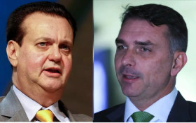 Cl&atilde; Bolsonaro admite negociar, mas sem dar poder a Kassab