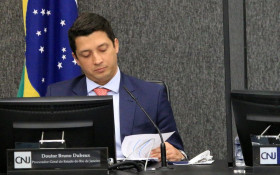 Coluna Magnavita | A volta do filho pr&oacute;digo &agrave; PGE