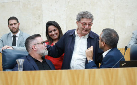 Vereadores debatem seguran&ccedil;a e educa&ccedil;&atilde;o em sess&atilde;o