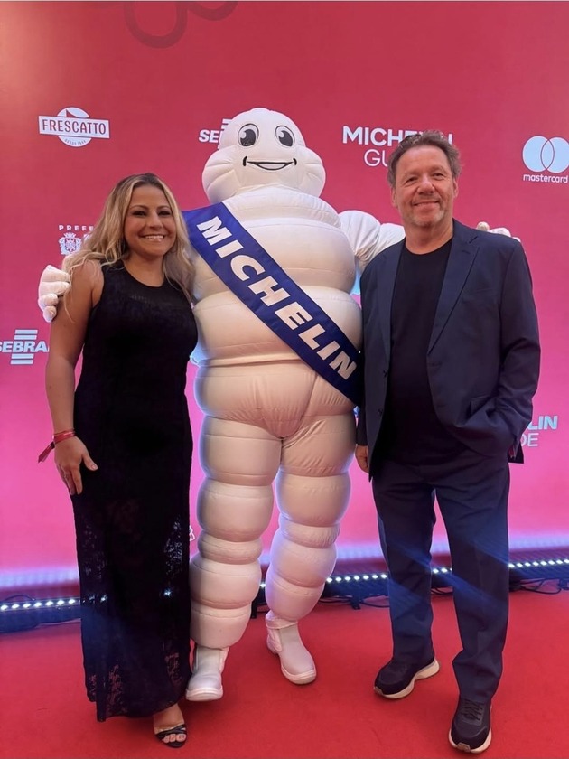 Macaque in the trees